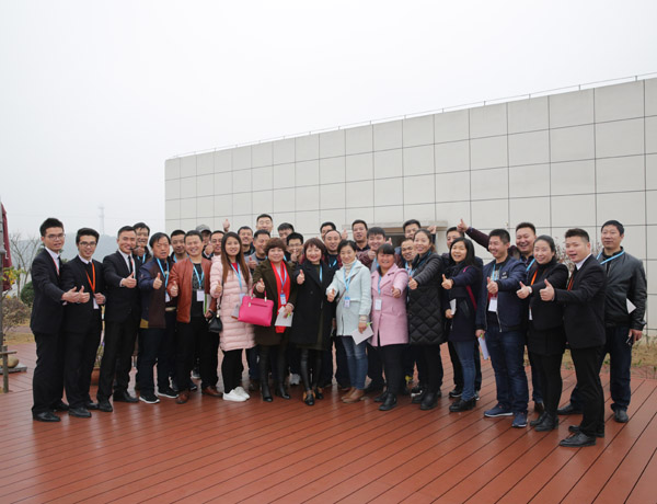 攜手并進(jìn)，共創(chuàng)共贏——熱烈歡迎科恩陜西經(jīng)銷商團(tuán)隊(duì)到廠參觀學(xué)習(xí)